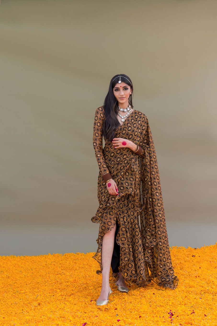 Fashion-Wear Urban Suburban | Brown Ikkat Slit Saree Set