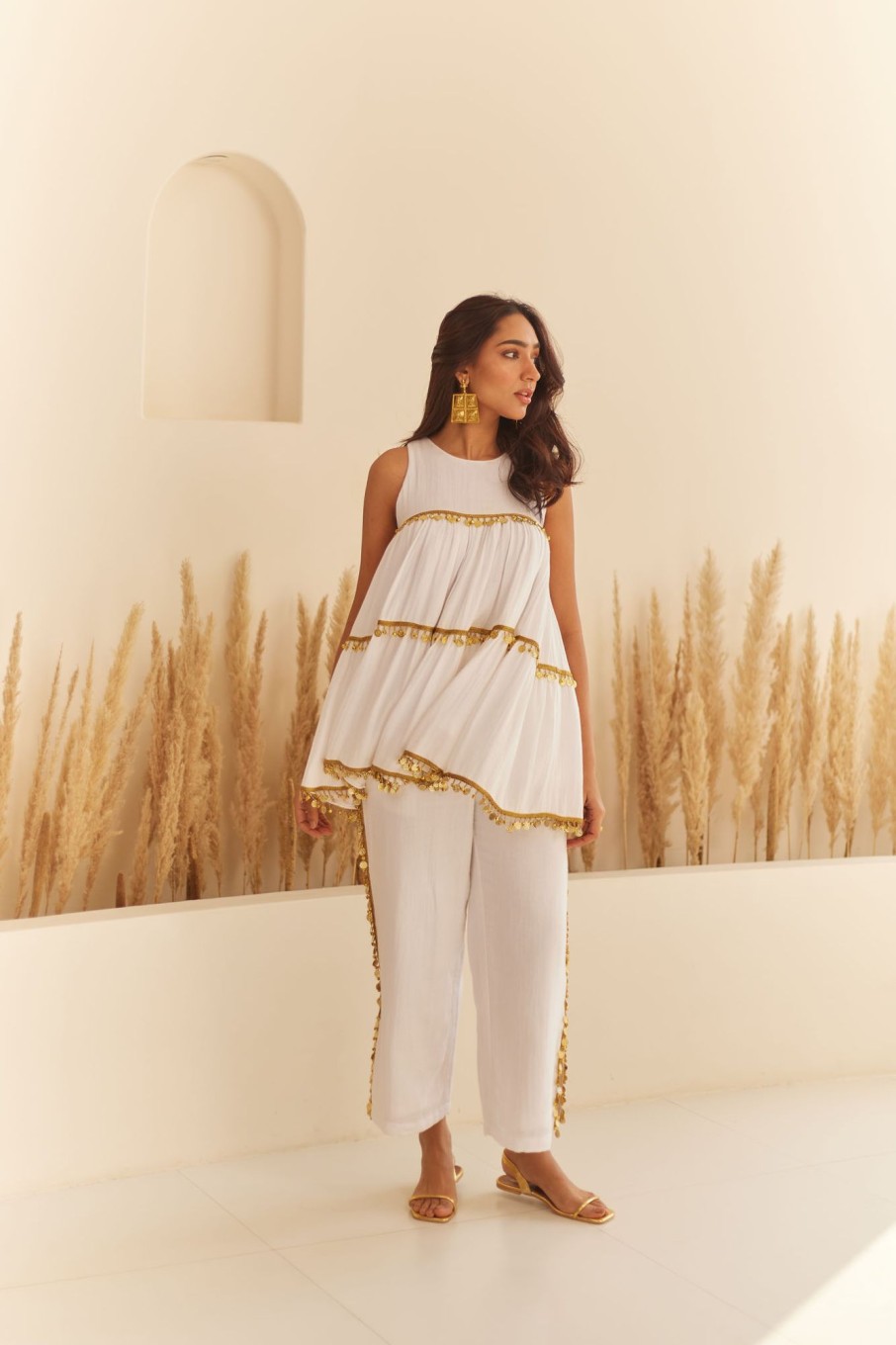 Fashion-Wear Urban Suburban | White Double Cloth Tiered Top & Pant Set