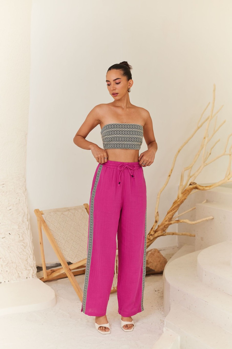 Western-Wear Urban Suburban | B&W Aztec Tube Top & Pink Pants Set