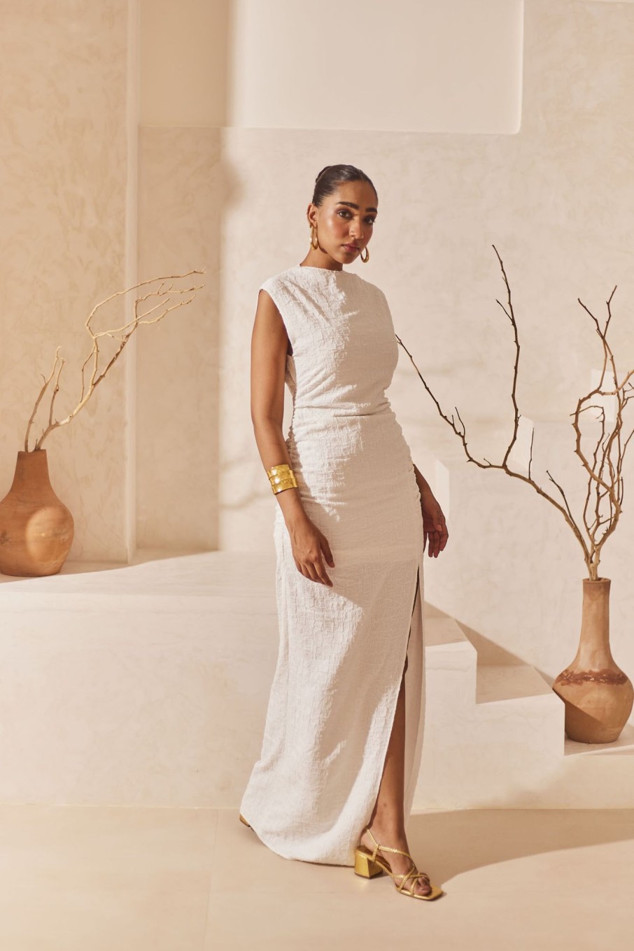 Western-Wear Urban Suburban | White Textured Maxi Dress With A Slit