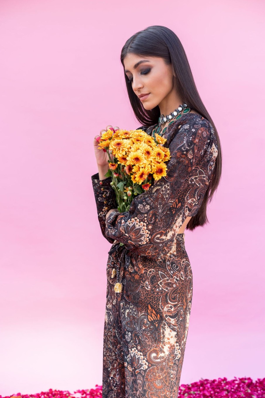 Fashion-Wear Urban Suburban | Brown Paisley Puffy Sleeves Crop Top